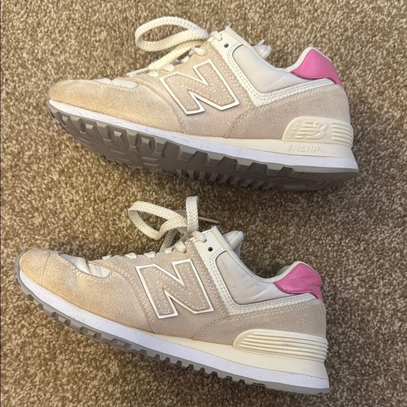 New Balance 574 - Picture 3 of 4